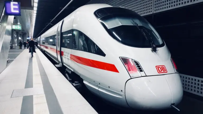 Deutschlandticket 2027: Bleibt der Preis stabil bei 49 Euro?
