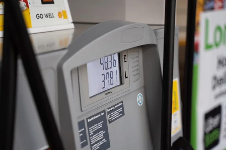 Günstiger tanken: So lohnt sich der Preisvergleich wirklich