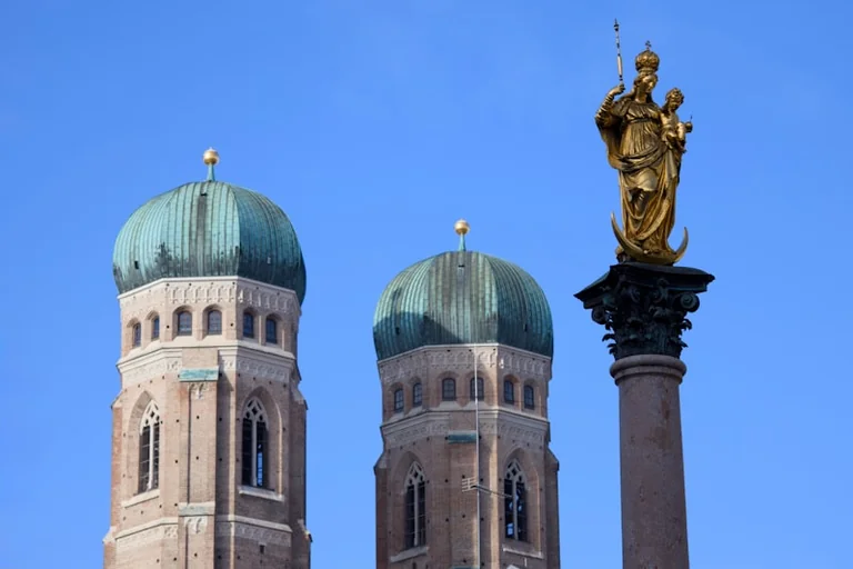 Mariä Himmelfahrt 2026: Ausflüge in Bayern und Saarland planen