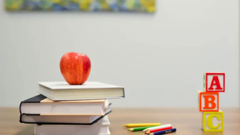 Schulanfang 2026: Fristen, Schulweg und günstige Ausstattung