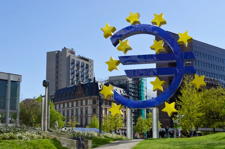 Inflation in Deutschland 2026: Bleibt die Teuerungsrate unter 2 Prozent?