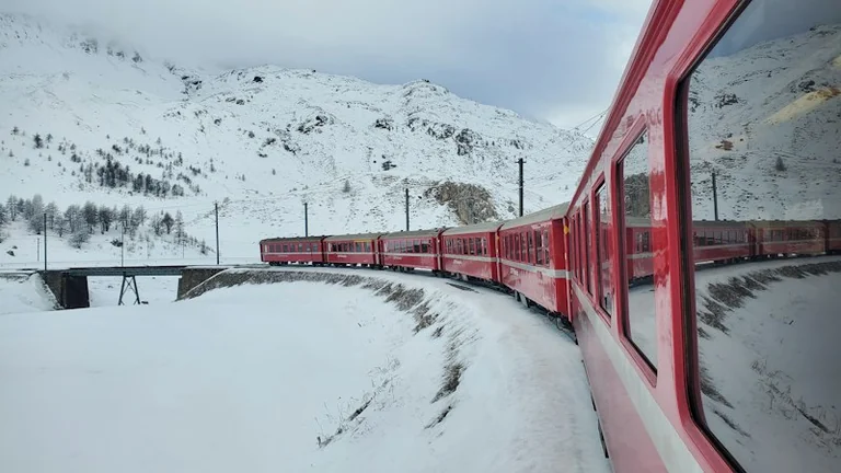 Sonntag im September: Wetter und Bahn vor Abfahrt prüfen