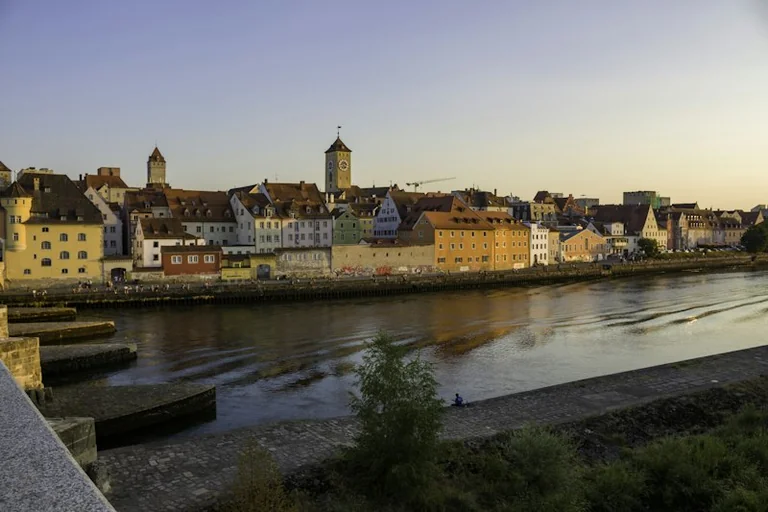 Lange Nacht der Demokratie in Regensburg: Eintritt frei: practical information