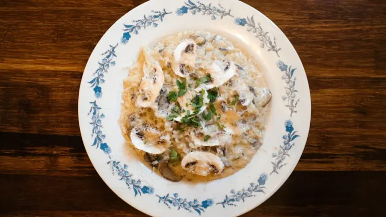 Pilzrisotto mit Herbstpilzen: Röstaromen bewahren